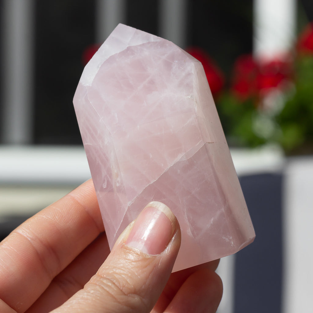 Rose Quartz 101: Everything You Need To Know About This Beautiful Crystal