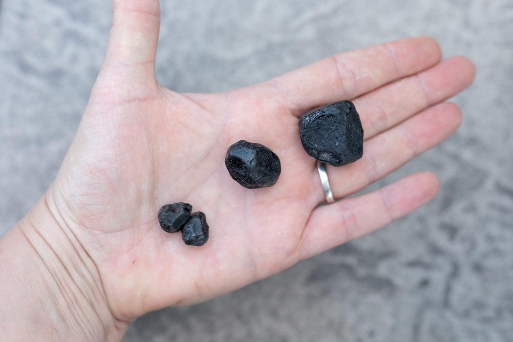 Apache Tears | Rough Volcanic Obsidian | Multiple Sizes To Choose From